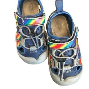 KEEN toddler H2 sandals, size 8